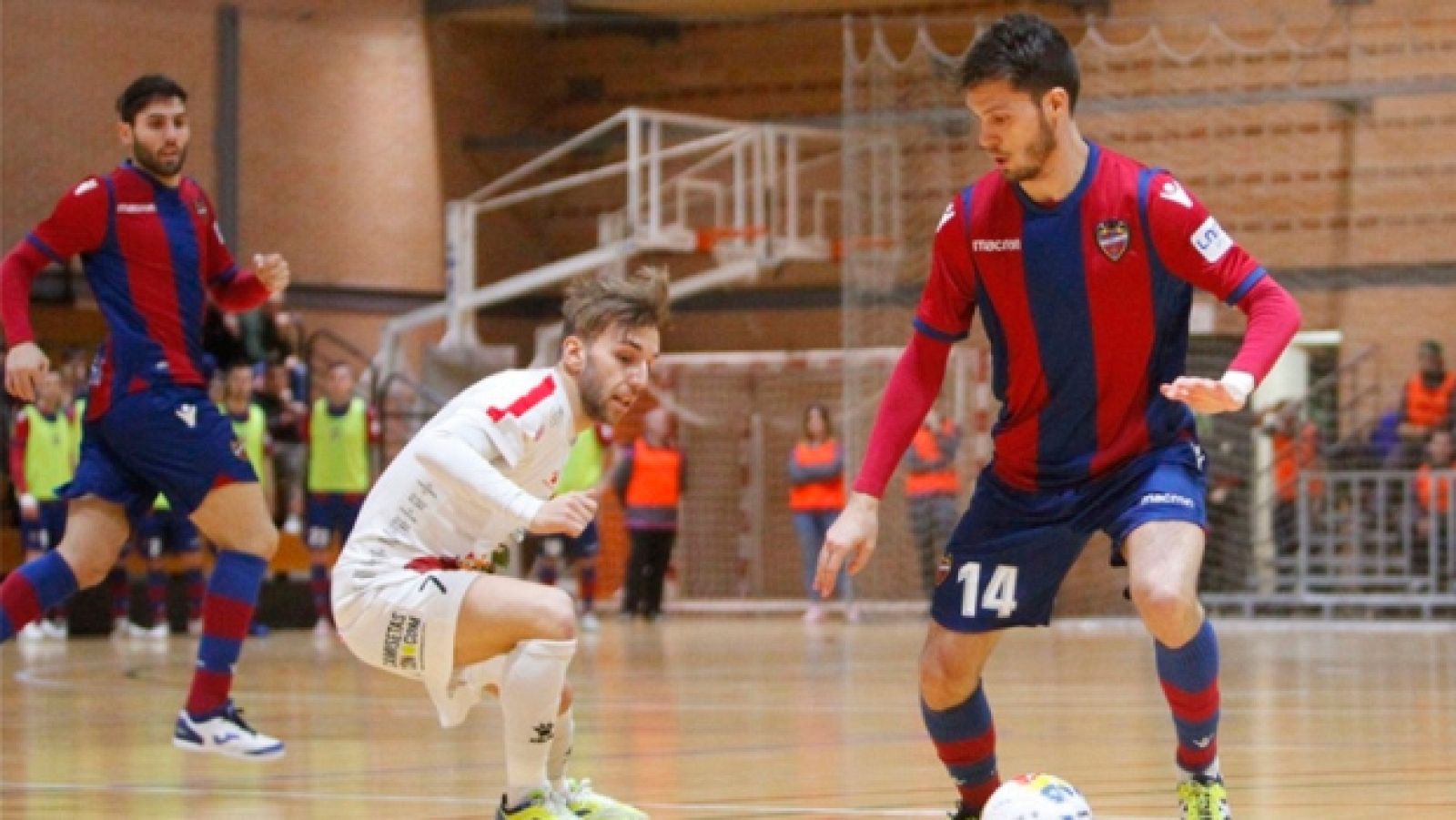 LNFS | Jornada 20: Levante UD 3 - 1 Naturpellet Segovia