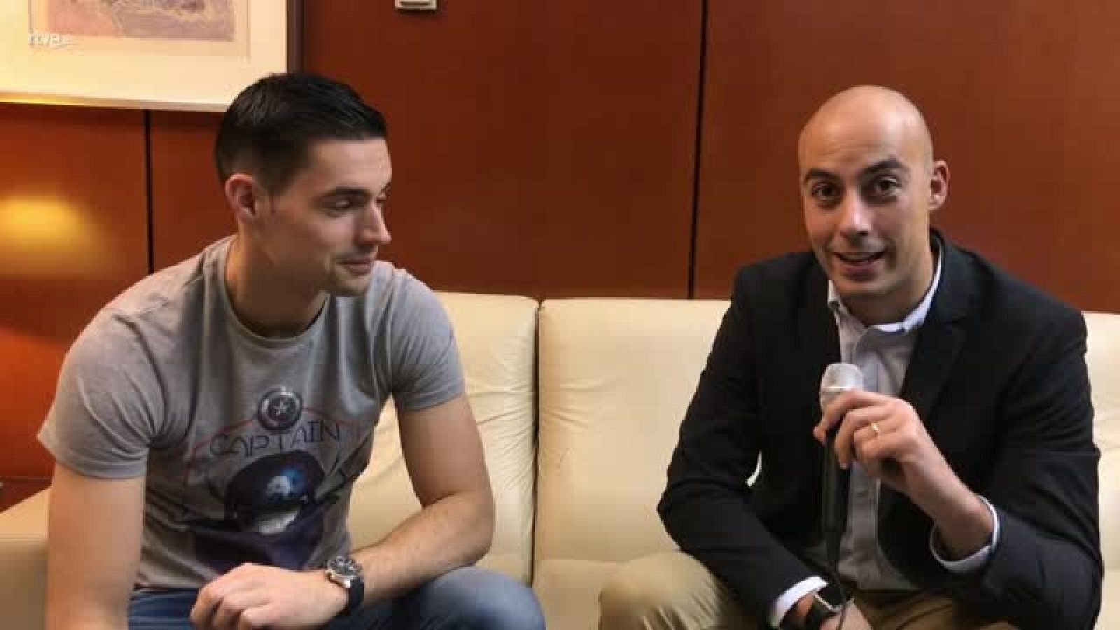 Europeo de balonmano 2018. Albert Rocas y Ángel Fernández analizan el España-Dinamarca - Europeo de Balonmano | Ver