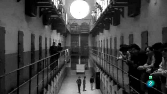 Somos Documentales - La fuga de los 45