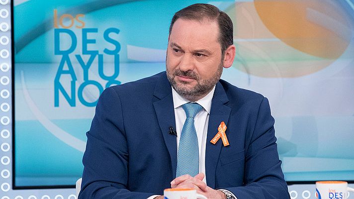 Los desayunos - Ábalos coincide con el Gobierno en mantener el 155 si hay una investidura telematica