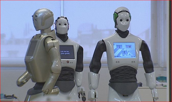 Lab24 - Rodeados de humanoides