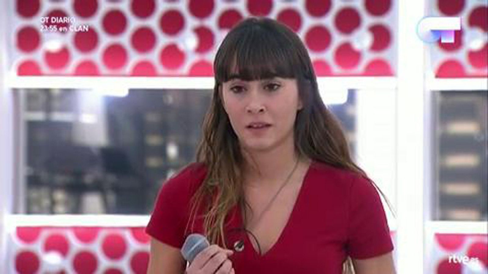 Operación Triunfo - Aitana canta 'Instruction' en el primer pase de micros