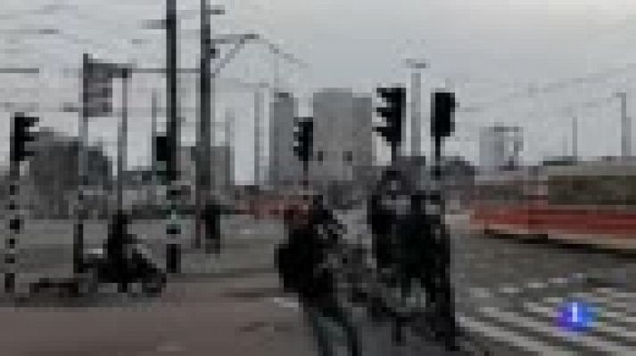 Telediario 1 - El temporal de frio y viento causa estragos en el centro de Europa