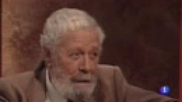 Telediario 1 - La colección de libros y objetos eróticos de Luis García Berlanga no encuentra comprador