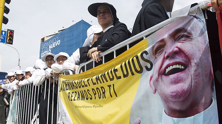 Telediario 1 - El Papa Francisco deja Chile con un aviso contra el maltrato a los inmigrantes