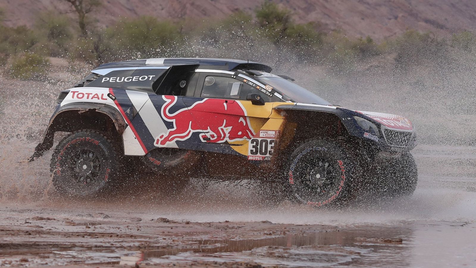 Telediario 1: Dakar 2018 | Sainz sufrió para mantener el liderato | RTVE Play