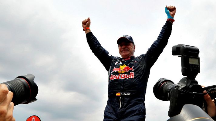 Carlos Sainz se alza con la victoria en el Rally Dakar en la categoría de coches