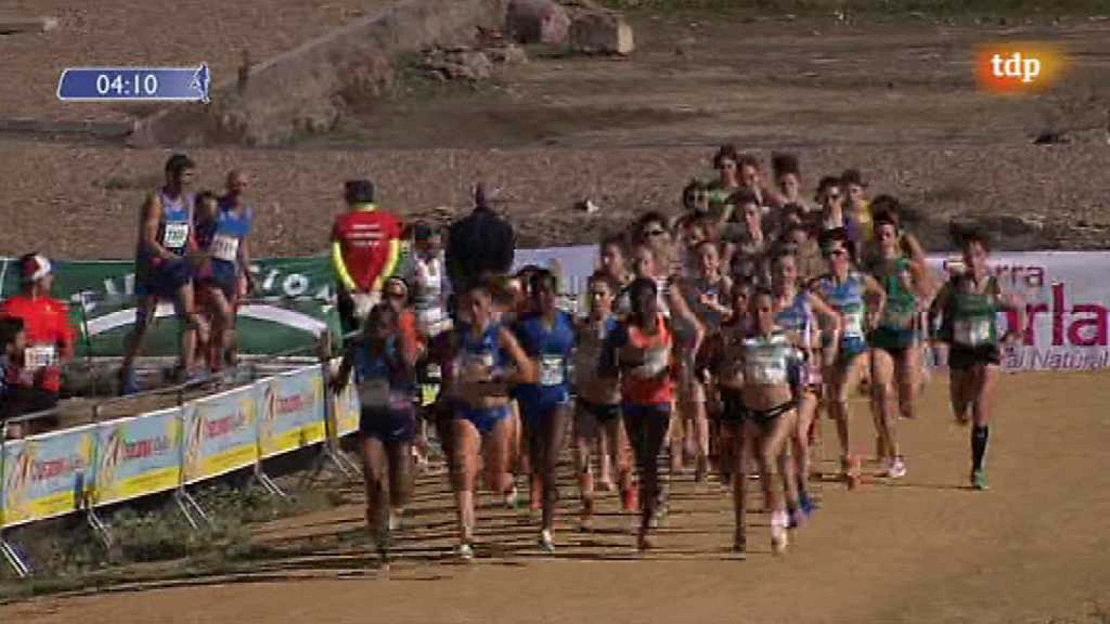 Cross - Internacional de Itálica Carrera Femenina desde Sevilla - ver ahora