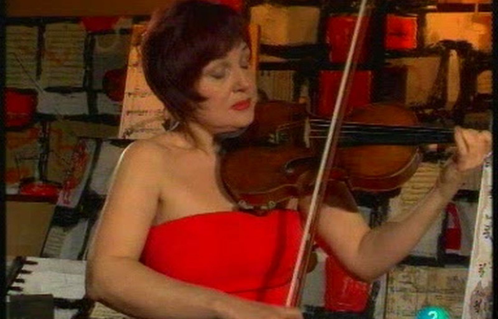 Els nous catalans - L'entrevista: Ala Voronkova - Els nous catalans | Veure