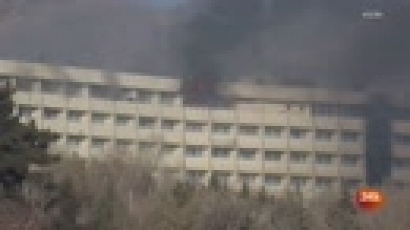 Decenas de muertos en un ataque terrorista al hotel Intercontinental de Kabul