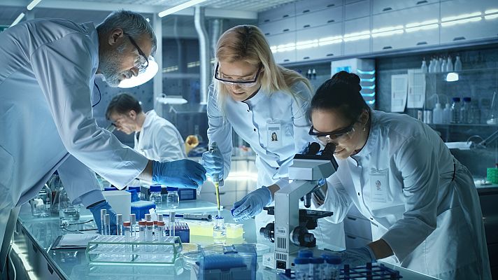 La ciencia espaLa ciencia española, amenazada por recortes e inestabilidad laboral