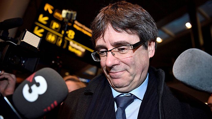  - Torrent propone a Puigdemont como candidato a presidente de la Generalitat