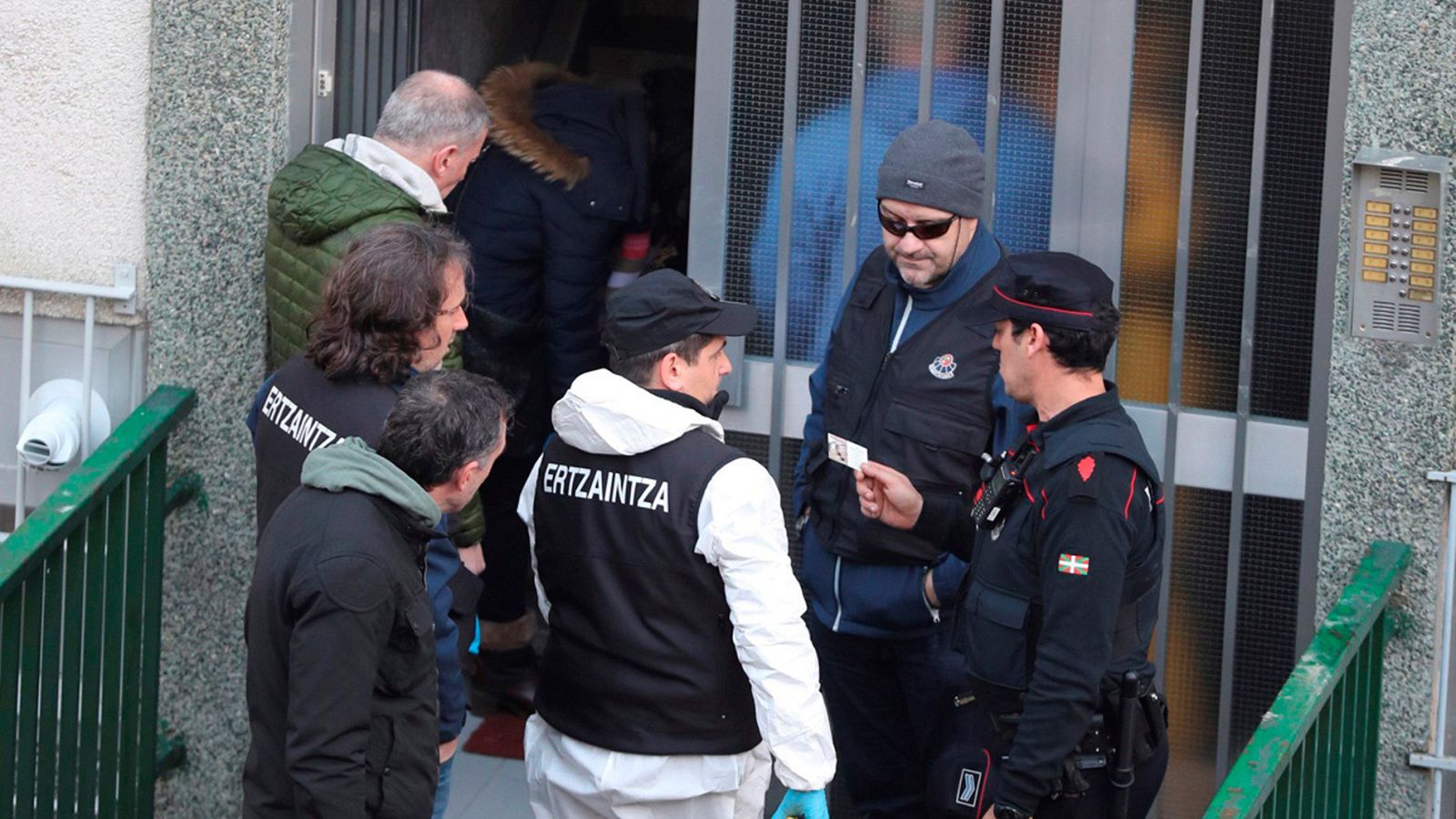 Detienen a un tercer menor en Bilbao por el asesinato de una pareja de ancianos