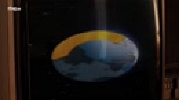 Cuéntame cómo pasó - Carlos recibe la noticia del disparo a María