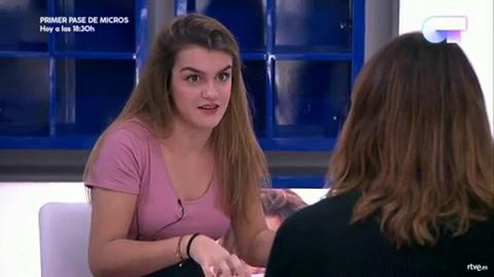 Alfred y Amaia agobiados porque no pueden tocar el piano