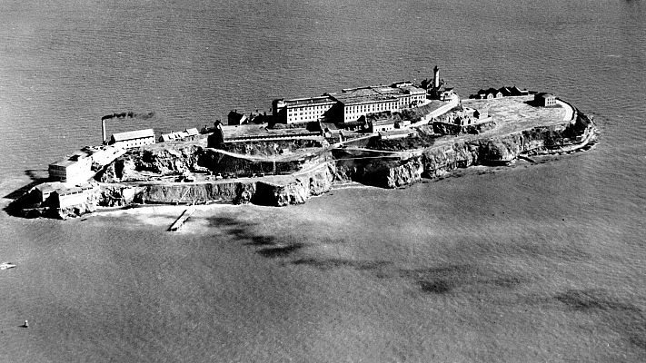 Telediario 1 - Una carta afirma que los presos de la fuga más famosa de Alcatraz lograron sobrevivir