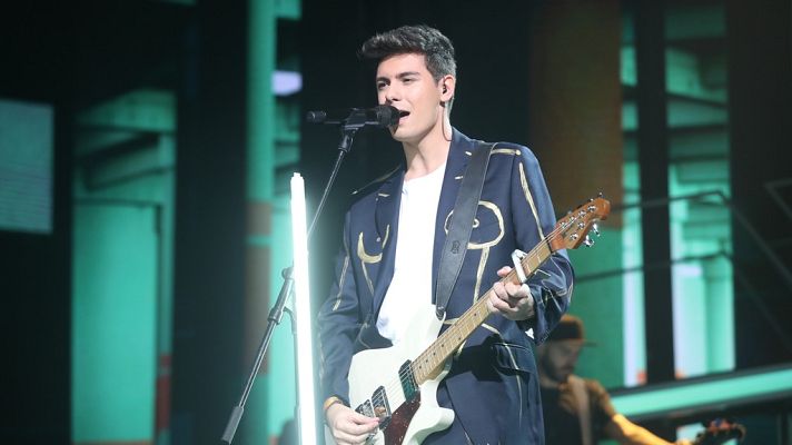 OT 2017 - Alfred canta 'Que nos sigan las luces'