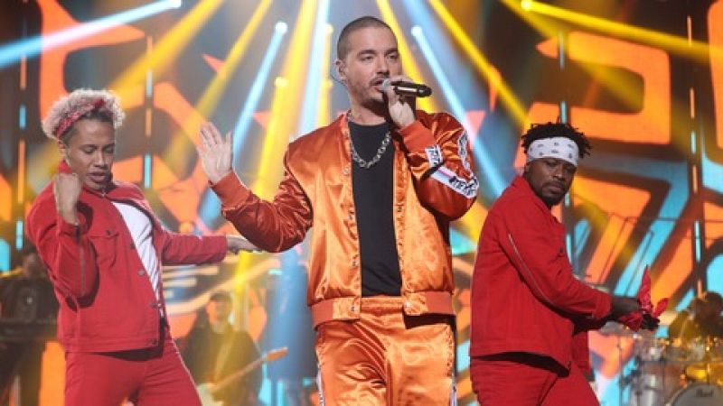 Operación Triunfo - J. Balvin canta 'Machika' y 'Mi gente' en la Gala Eurovisión de OT
