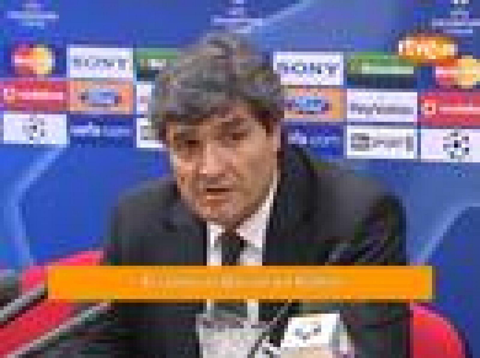 Juande, decepcionado tras la derrota | Ver