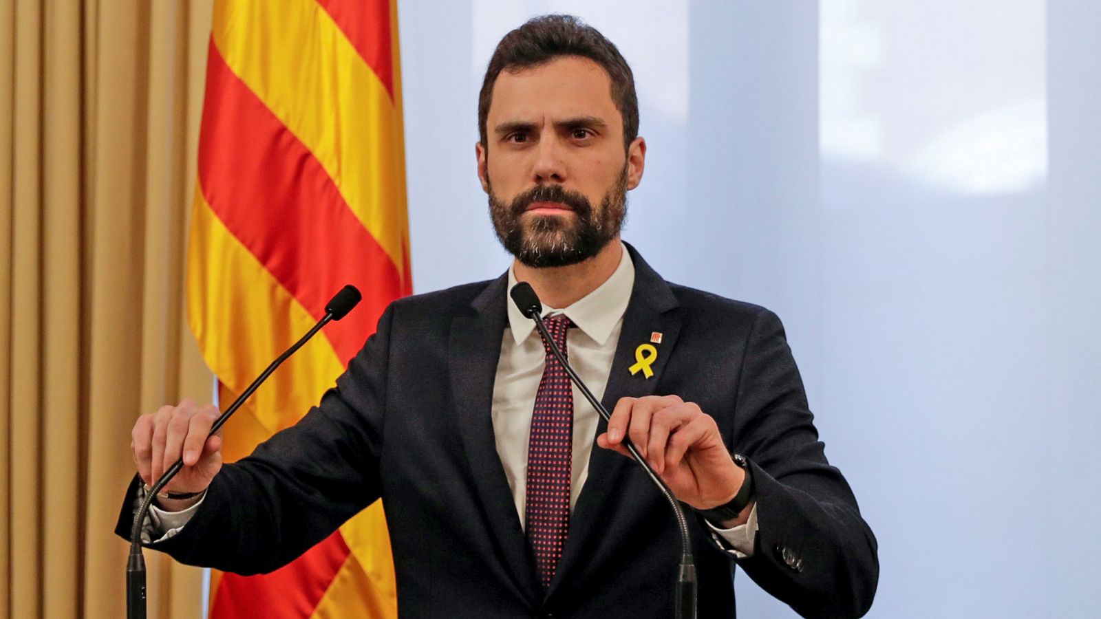 Torrent aplaza el Pleno de investidura y solo propondrá Puigdemont a la Presidencia