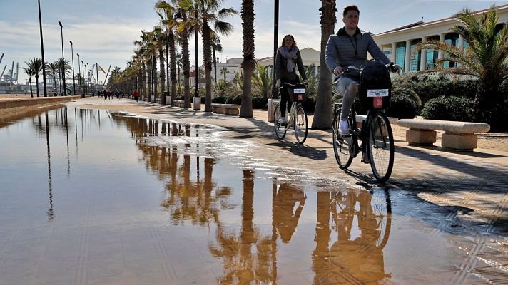 El tiempo - Un cambio brusco del tiempo llevará el frío, la lluvia y la nieve al norte de España
