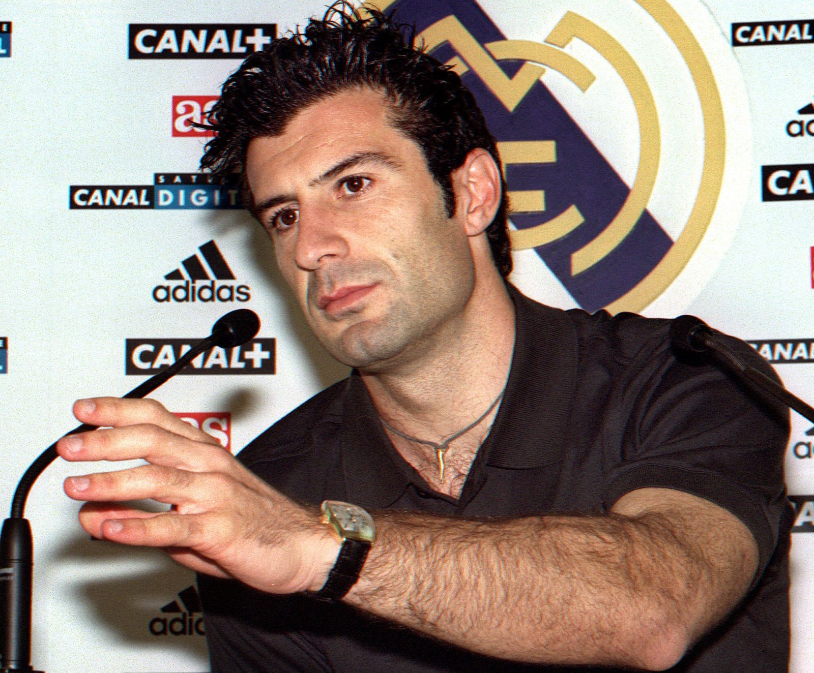 Los fichajes más polémicos del fútbol español | Ver