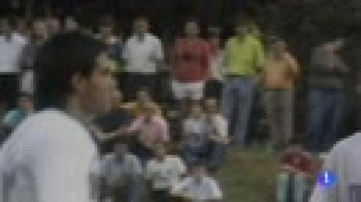 Telediario 1 - Los fichajes más polémicos del fútbol español