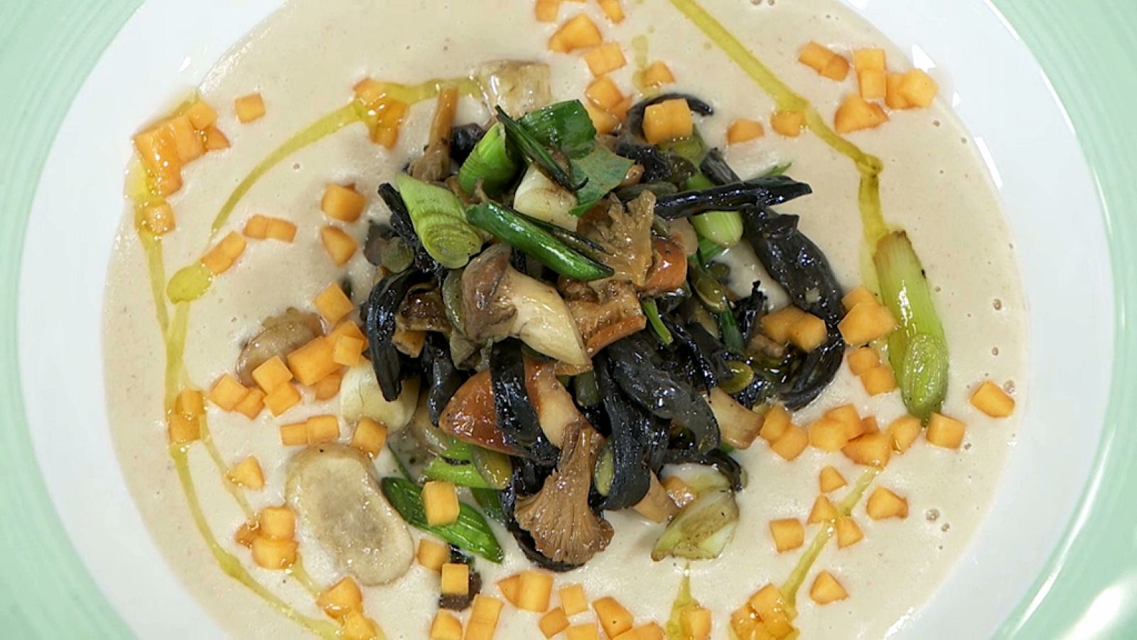 Torres en la cocina - Crema de castañas, setas y calabaza