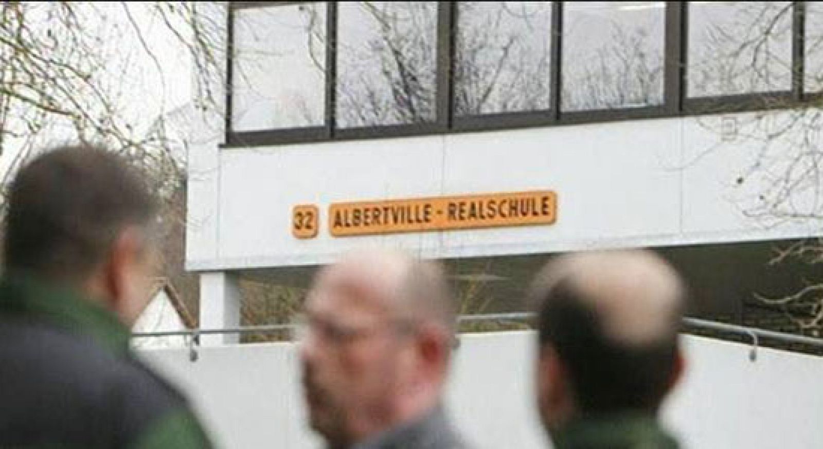 Diez estudiantes mueren en un tiroteo en Alemania | Ver