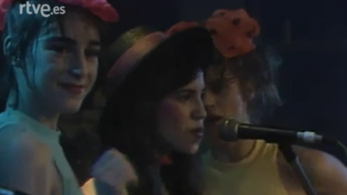 La bola de cristal - La cuarta parte - Concierto de Objetivo Birmania