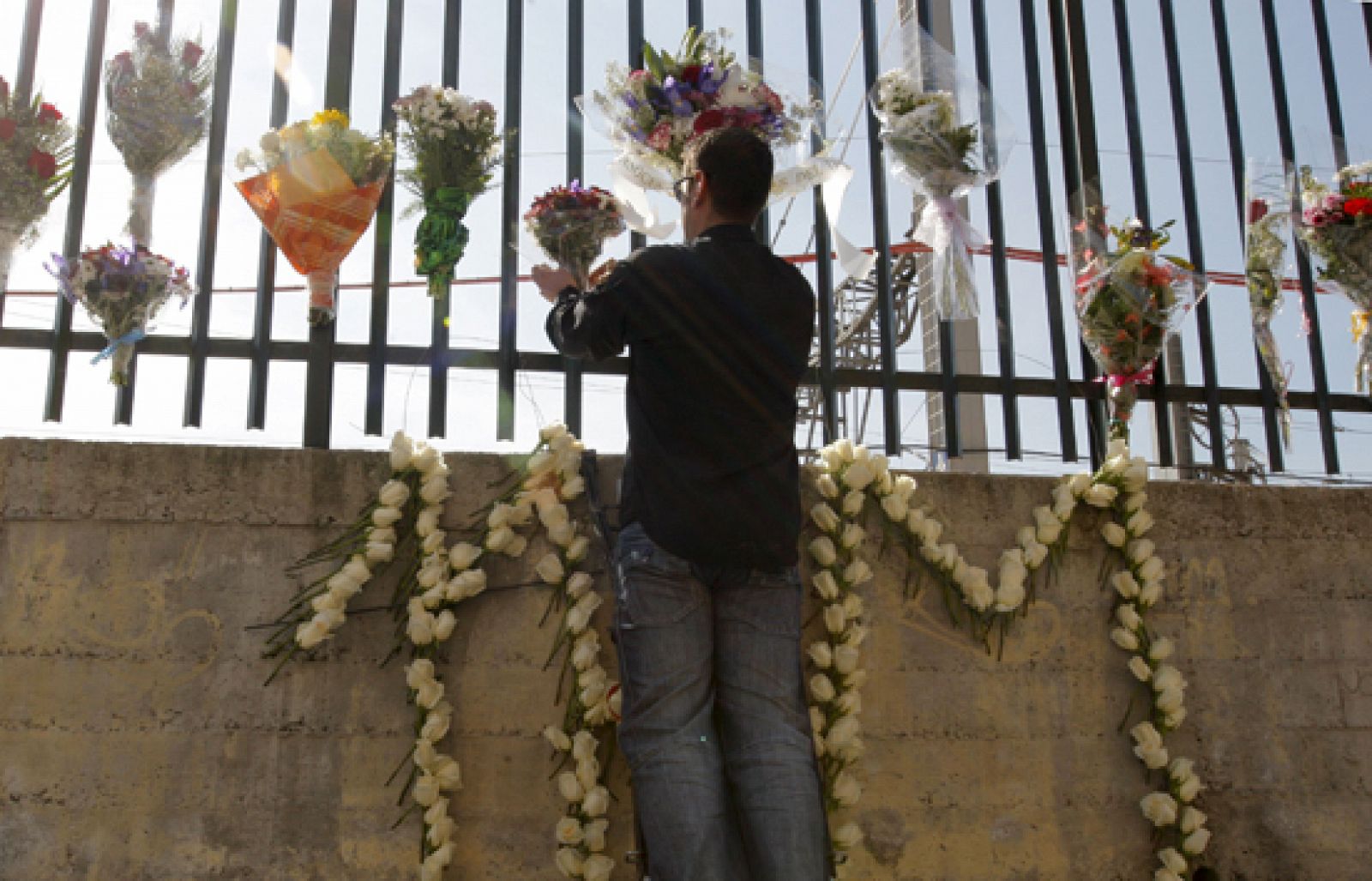 En este quinto aniversario del 11-M las asociaciones de las víctimas han echado de menos un acto conjunto