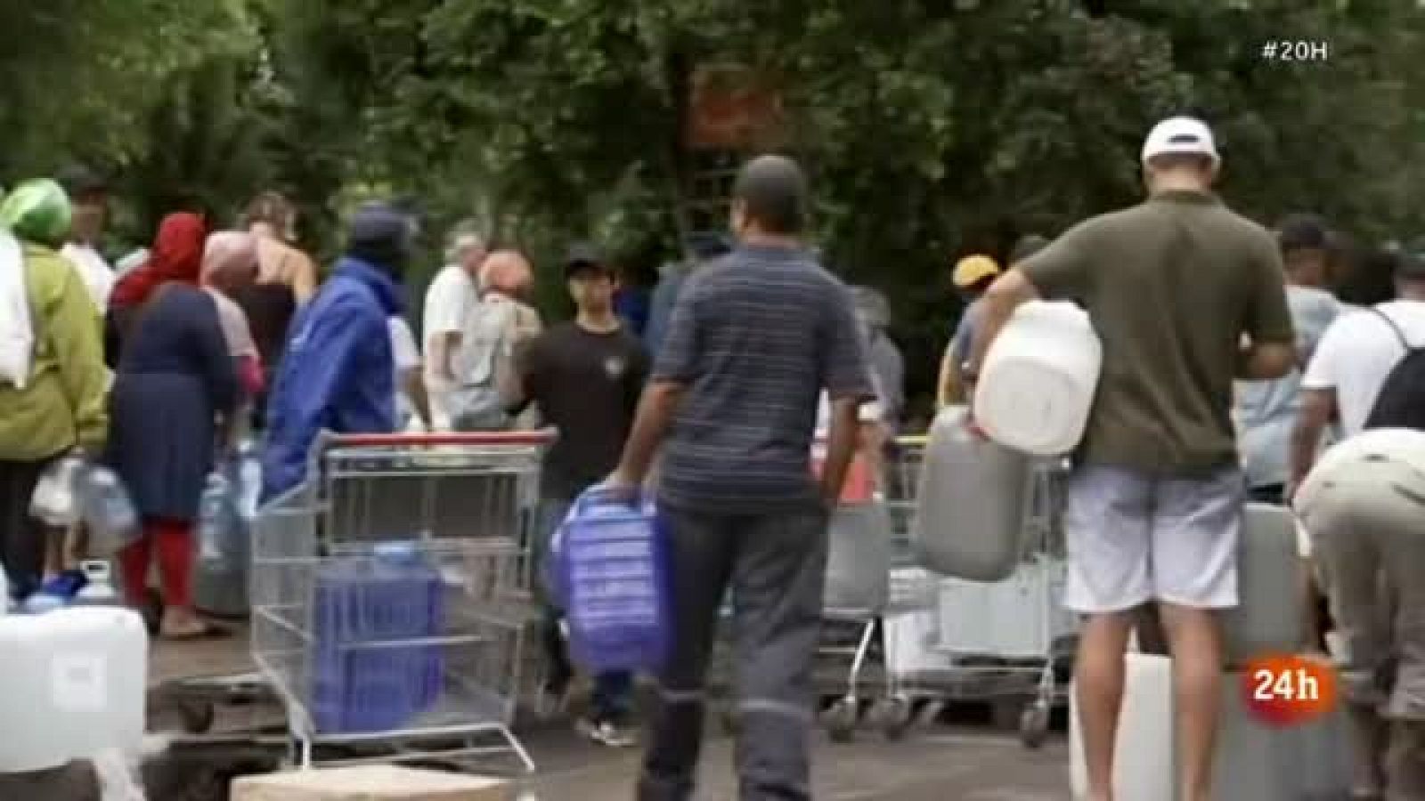 Sequía Sudáfrica - La sequía restringe el acceso al agua potable en Ciudad del Cabo