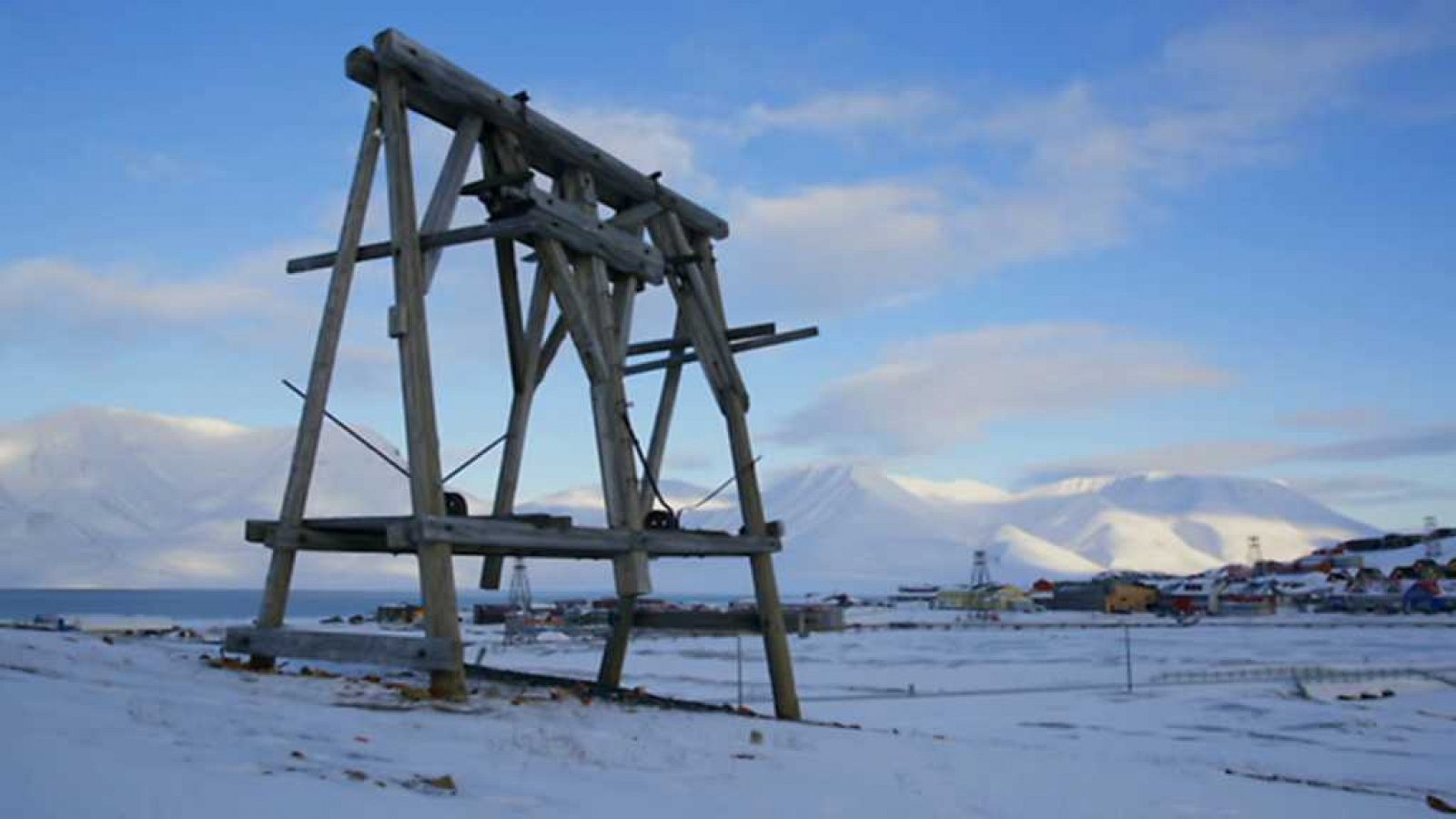 Otros documentales - Ciudades heladas. La vida al límite: Bienvenidos a Svalbard - RTVE.es