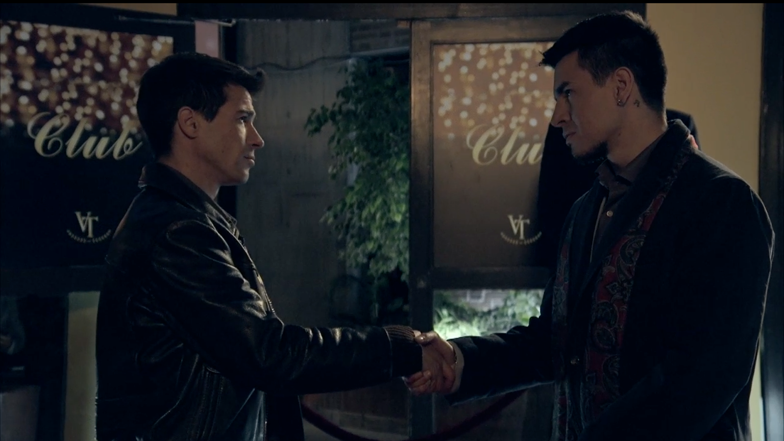 Servir y proteger - Rober se cruza con Andrés Somoza en el 'Valentina'