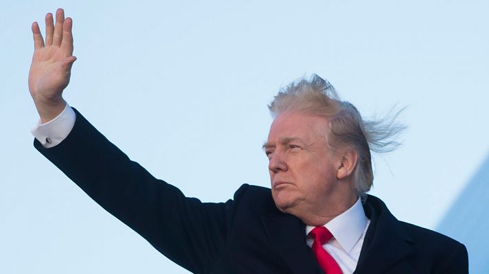 Telediario 1 - Trump desata la batalla contra el FBI en torno a la trama rusa