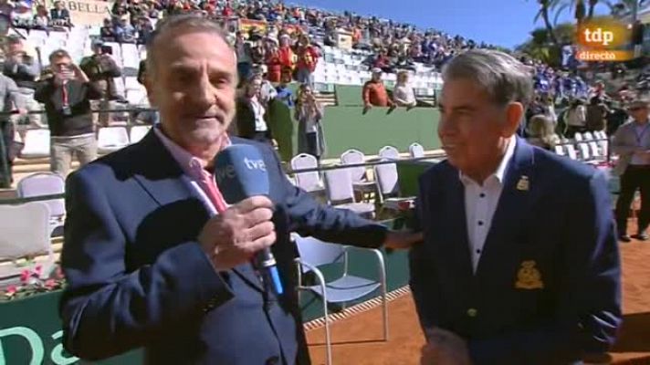 Manolo Santana recibe un homenaje en la pista que lleva su nombre