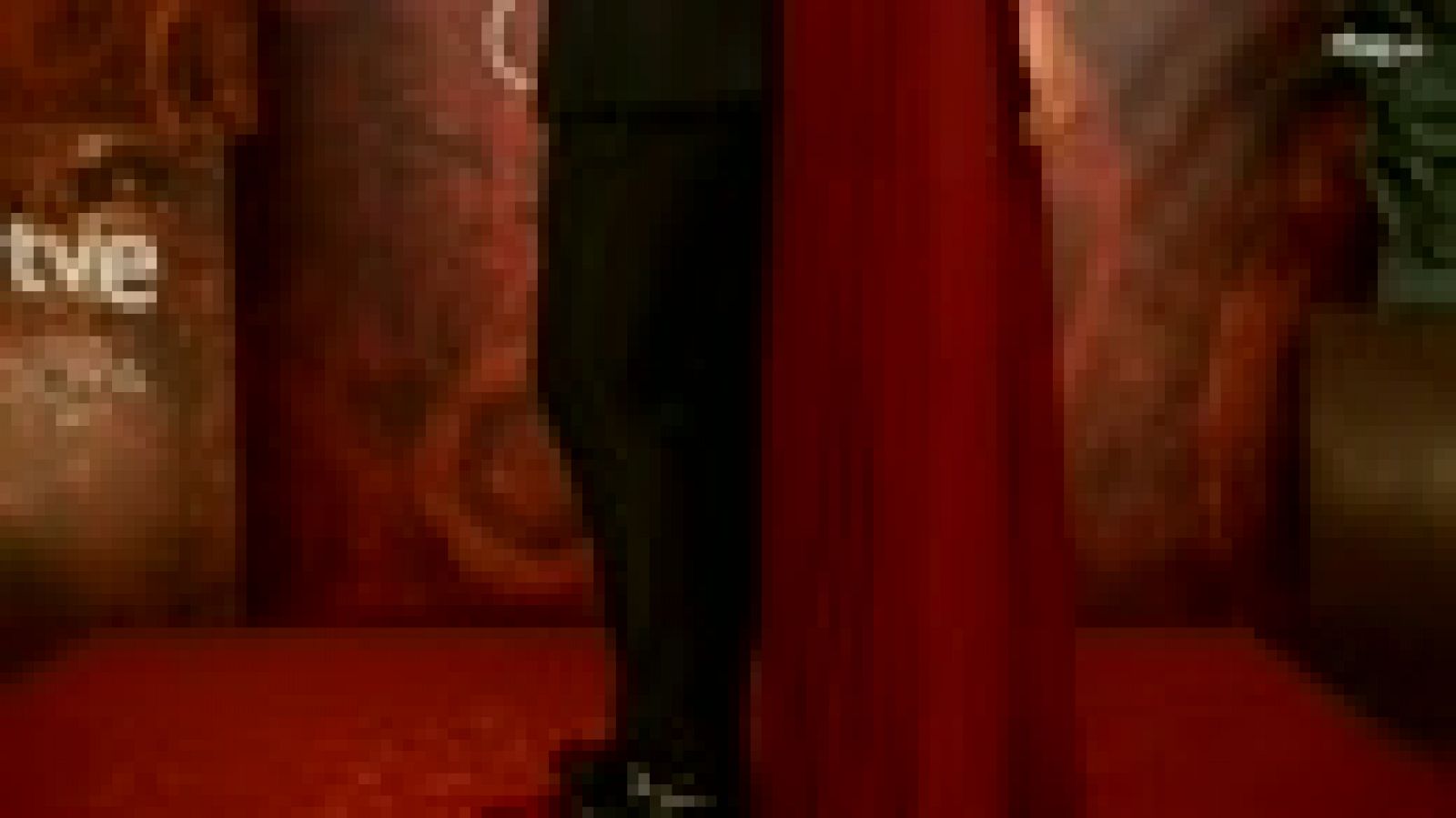 Goyas Golfos 2018 - Hiba Abouk y Ricardo Gómez, en la cámara glamur