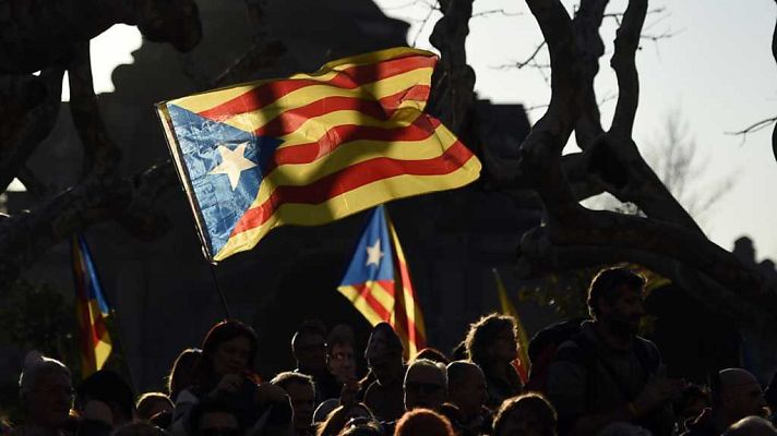 Informe Semanal - Cataluña, compás de espera