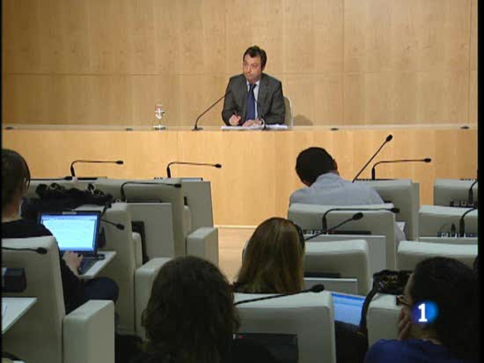 El vicealcalde de Madrid, uno de los supuestos espiados, ha asegurado que deben seguir investigándose los seguimientos | Ver