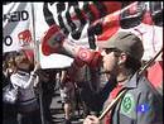  - Los estudiantes salen a la calle