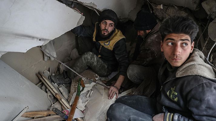 Telediario 1 - Los Cascos Blancos intensifican su trabajo en Guta Oriental