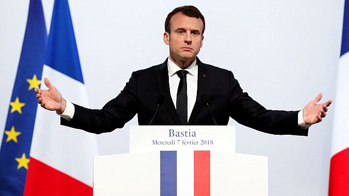 Telediario 1 - Macron se muestra firme frente a los nacionalistas corsos