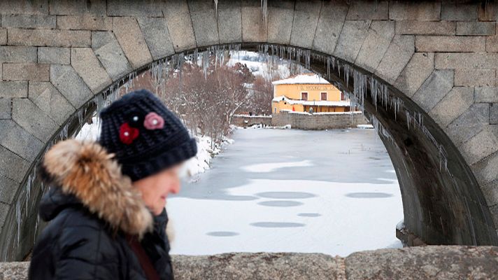 El tiempo - Nieve en Cantábrico y Pirineos e intensas heladas en el centro peninsular