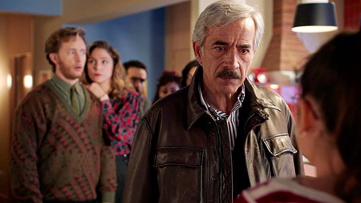 Cuéntame cómo pasó - Antonio vuelve a Madrid y descubre lo que ha pasado