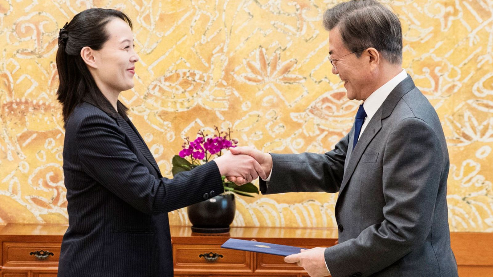 Telediario 1: Kim Jong-un invita al presidente surcoreano a reunirse con él en Pyongyang | RTVE Play