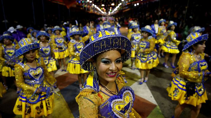  - El Carnaval de Oruro en Bolivia fue declarado en 2001, Patrimonio Inmaterial de la Humanidad