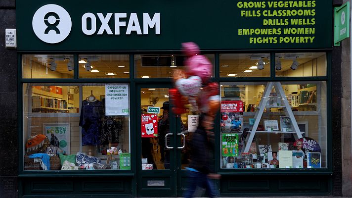 Telediario 1 - Los directivos de Oxfam que contrataron prostitutas en Haití en 2010 hicieron lo mismo en 2006 en Chad