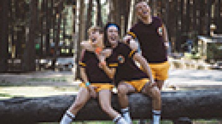  - Playz estrena 'Colegas'