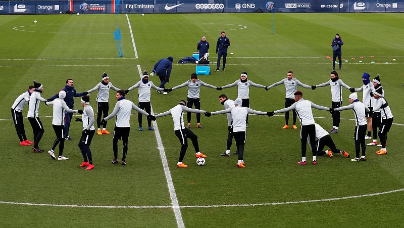 El París Saint-Germain ha realizado su último entrenamiento antes de la eliminatoria de Champions contra el Real Madrid. Reina el buen ambiente, pese a la tensión por conseguir un buen resultado que marcará la temporada de ambos equipos.
