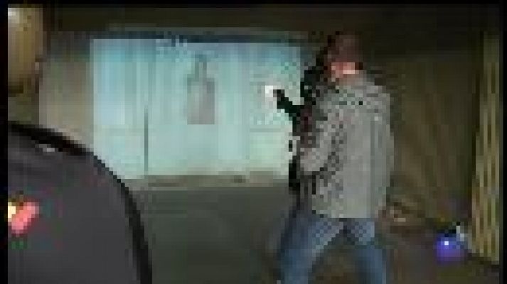 Informatiu Balear - Formació d'escortes amb munició real